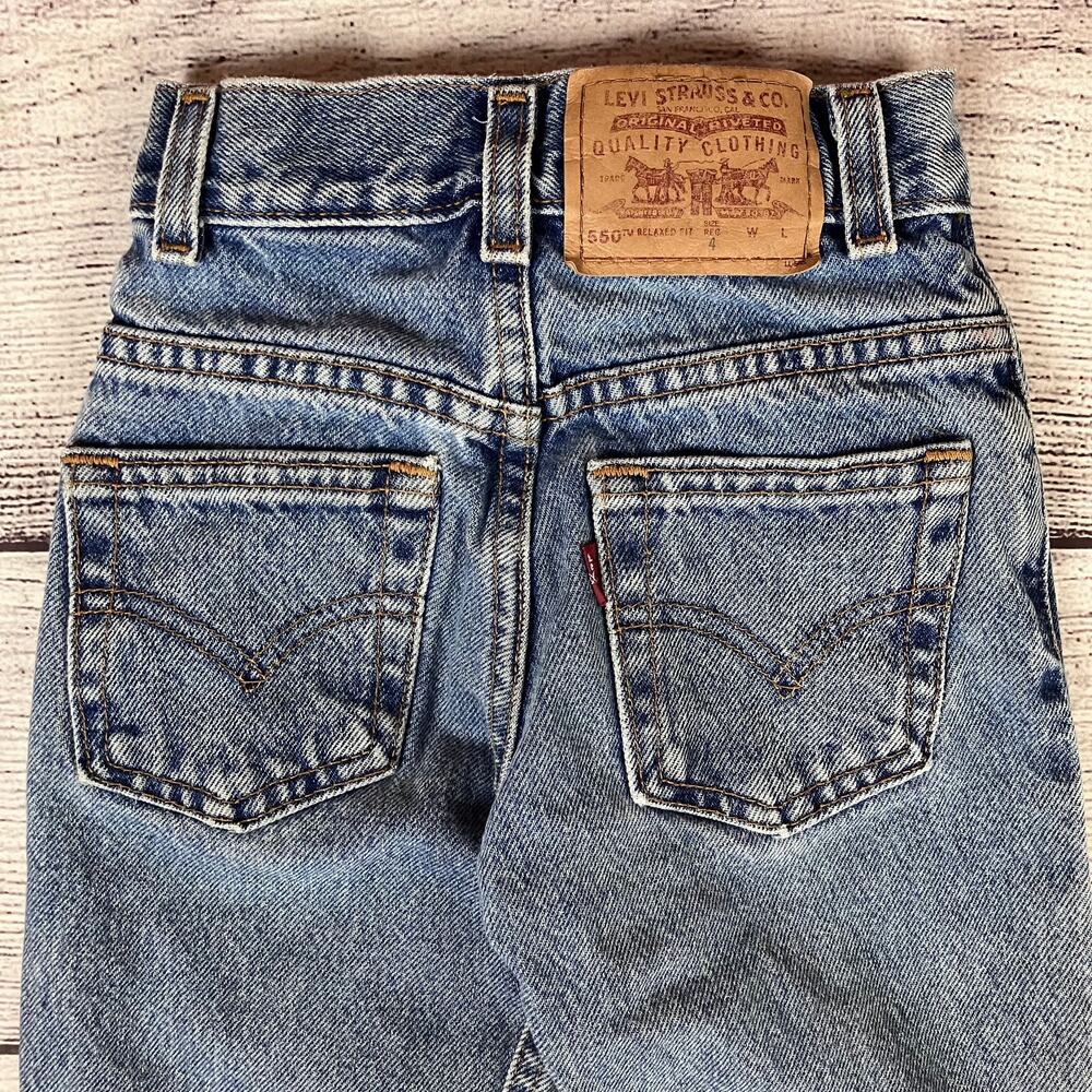 Vintage 1990s Levi's 550 Blue Denim Jeans - Picture 3 of 9
